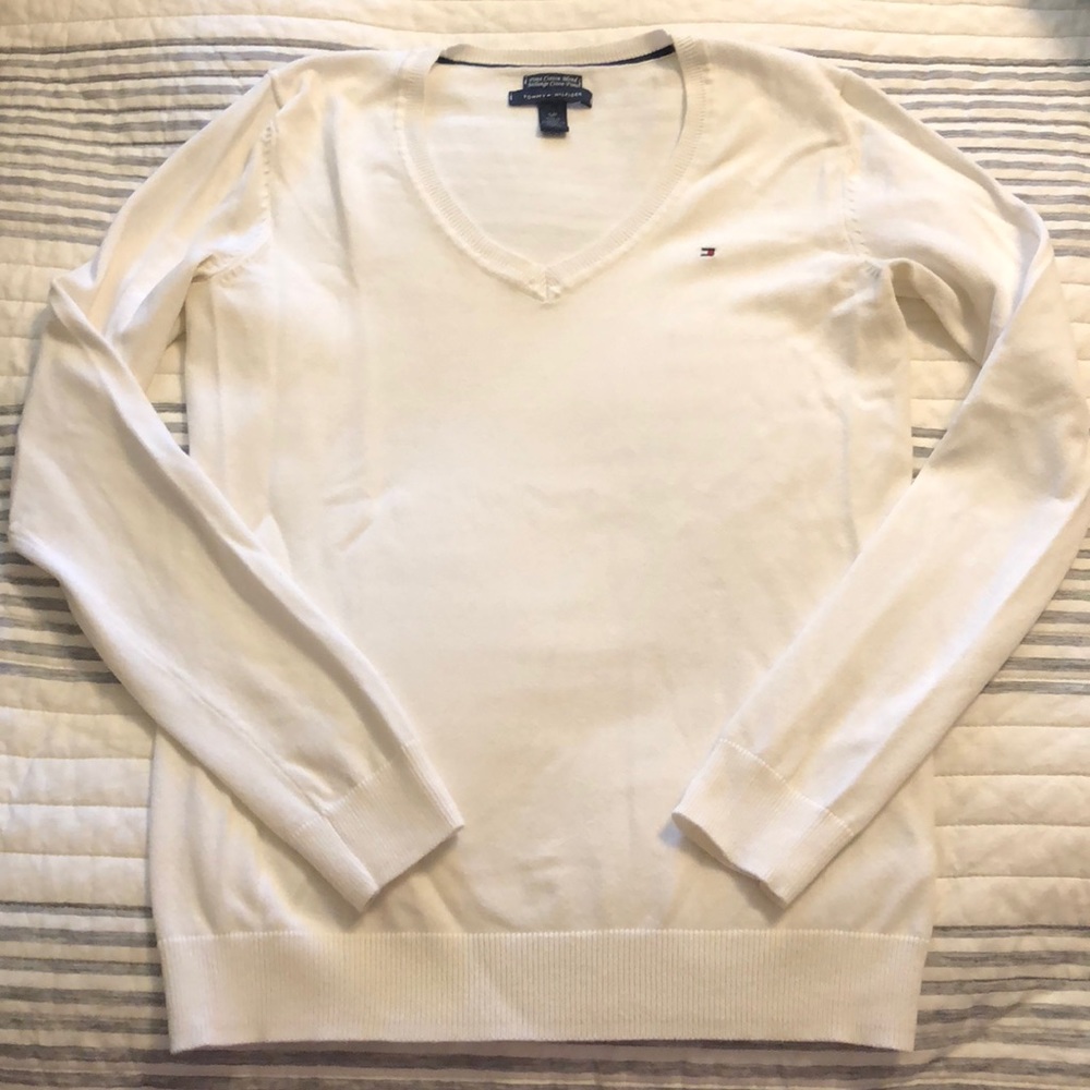 Tommy Hilfiger sweater white size small